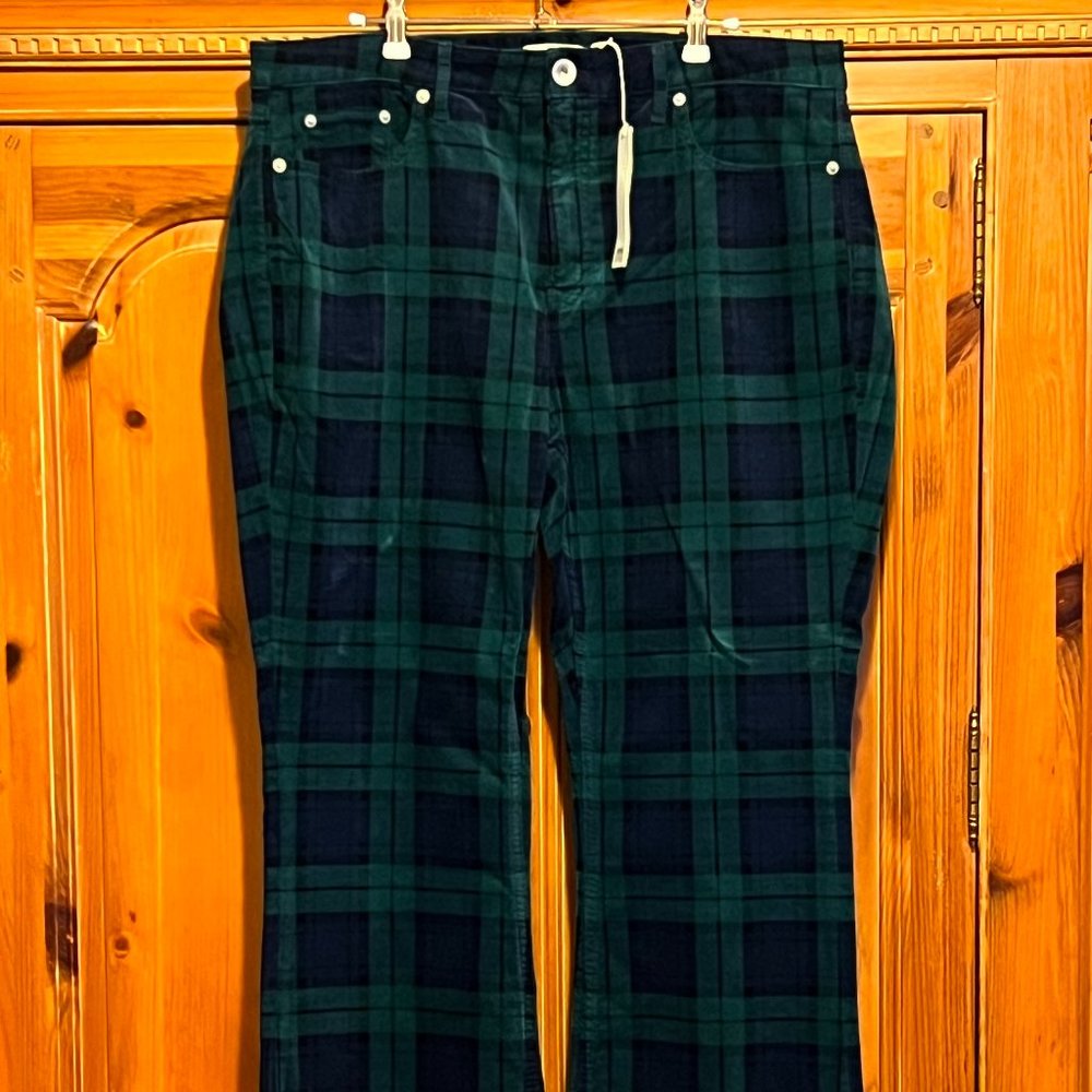 NWT Vineyard Vines Black Watch Velvet Jeans Size 34 (fits like a 16)
